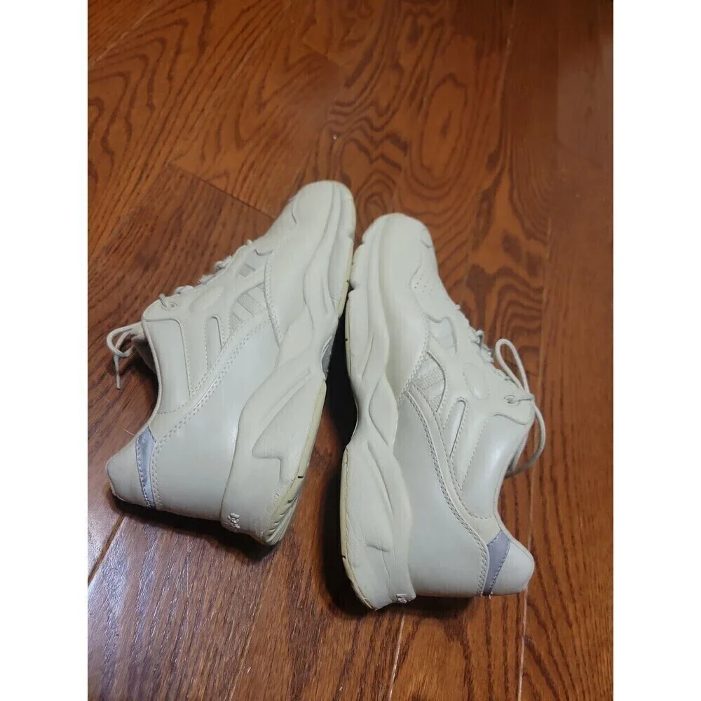 PROPET W2034 Size‎ 10 Casual Leather shock Obsorbant Shoes Beige